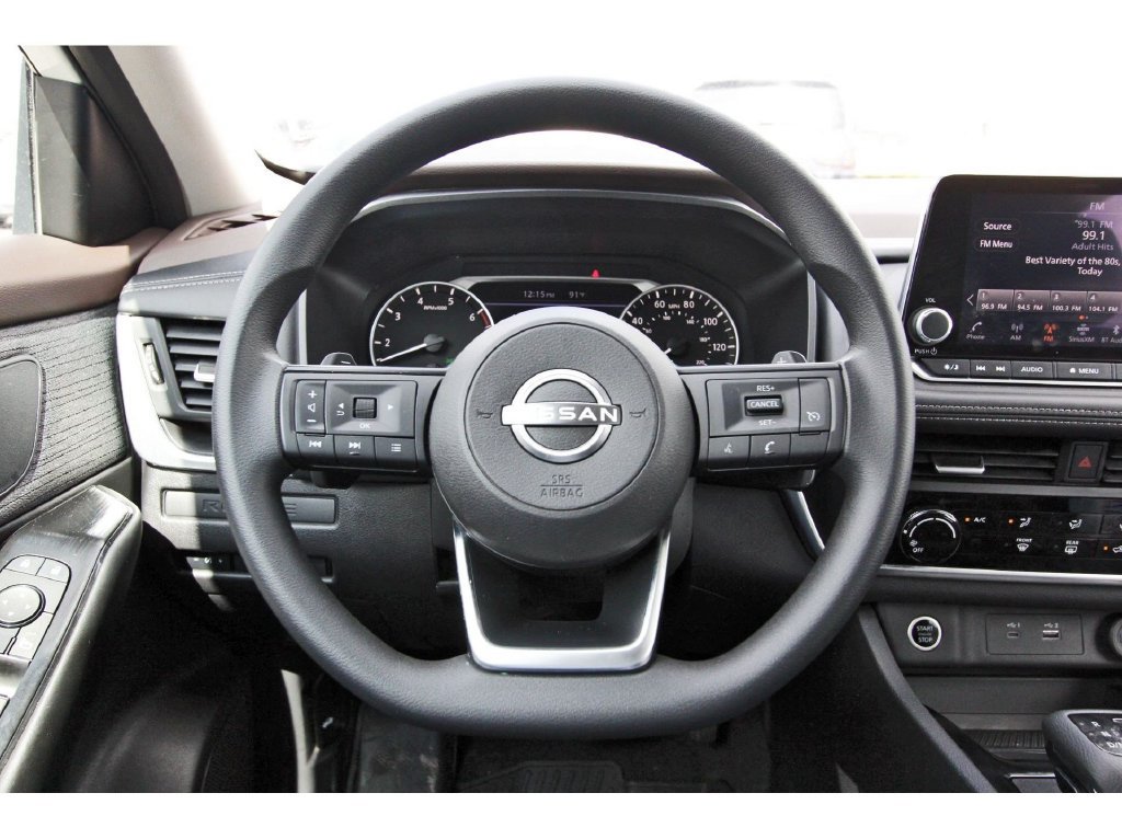 Used 2023 Nissan Rogue S FWD image 15