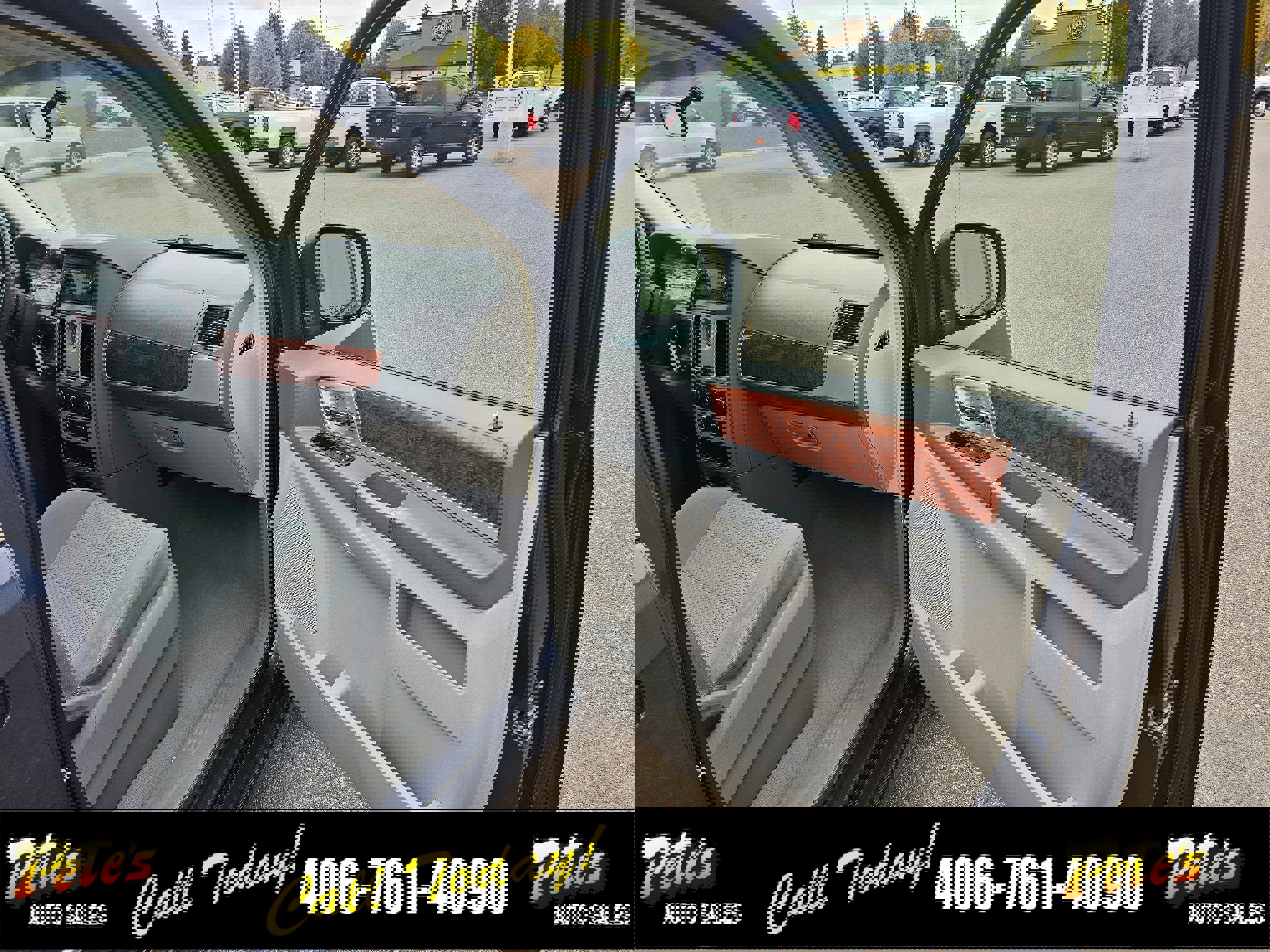 Used 2009 Chrysler Town & Country Touring image 18