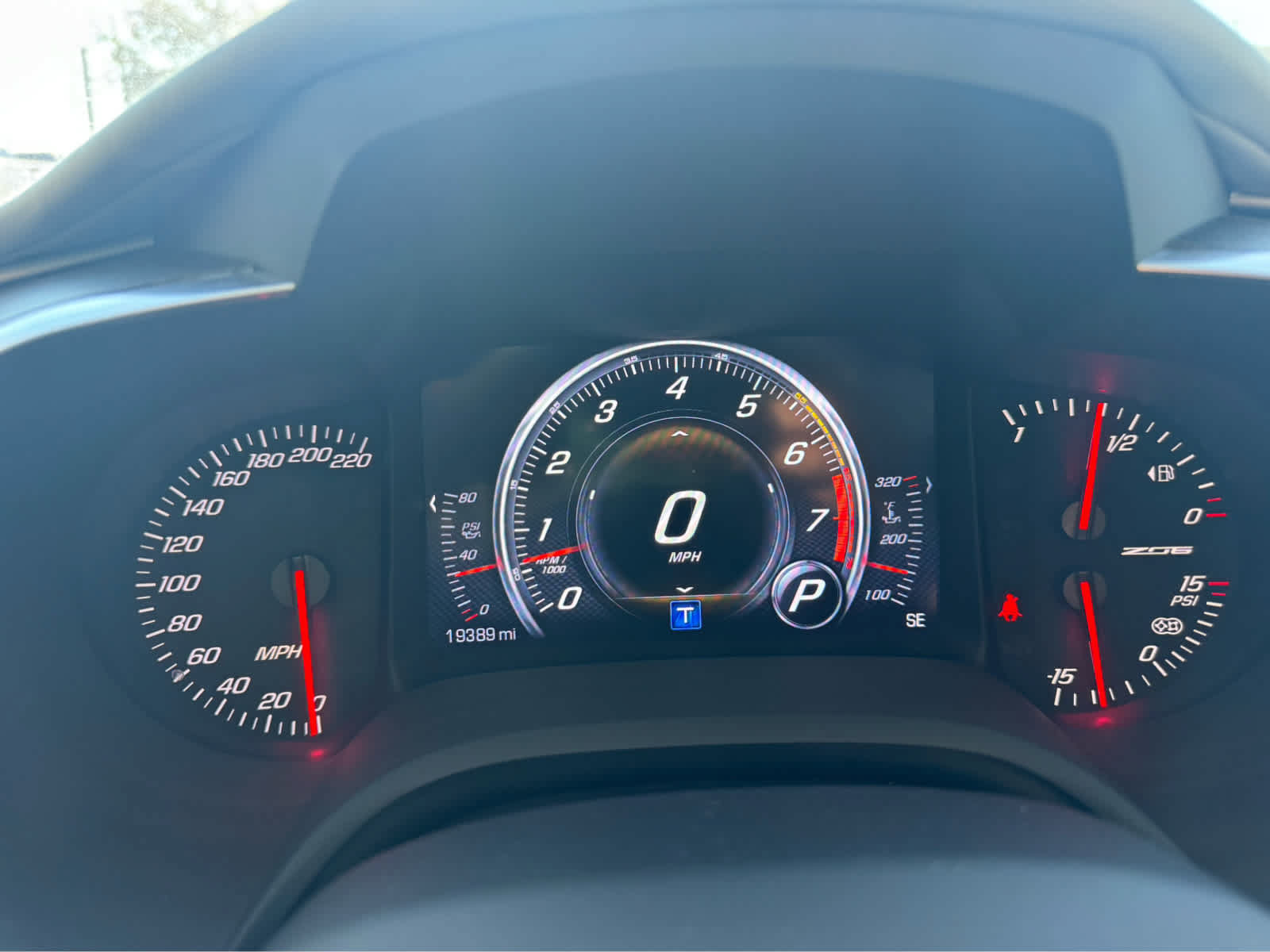 Used 2019 Chevrolet Corvette Z06 RWD image 8
