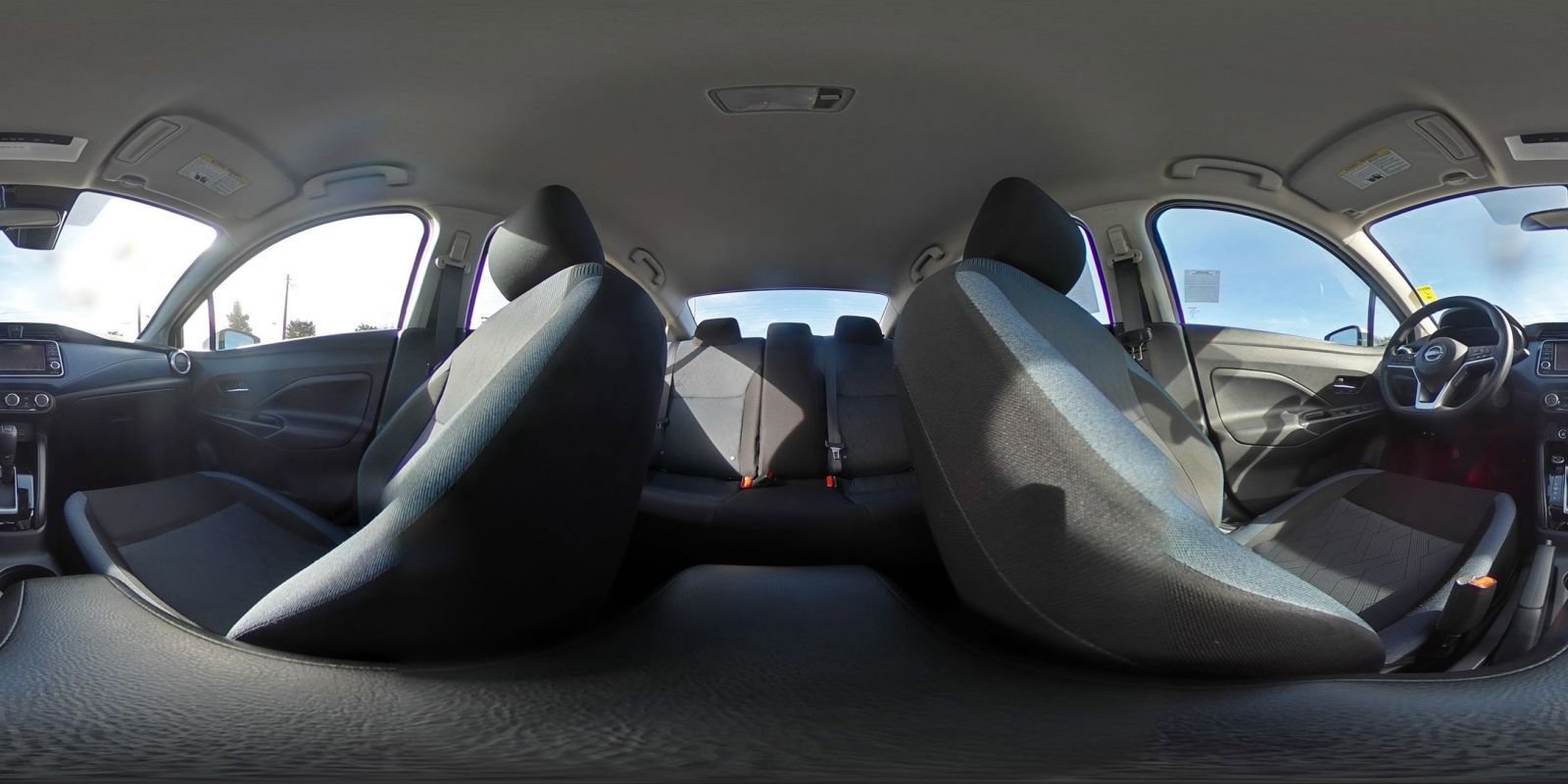 Used 2025 Nissan Versa SV image 37