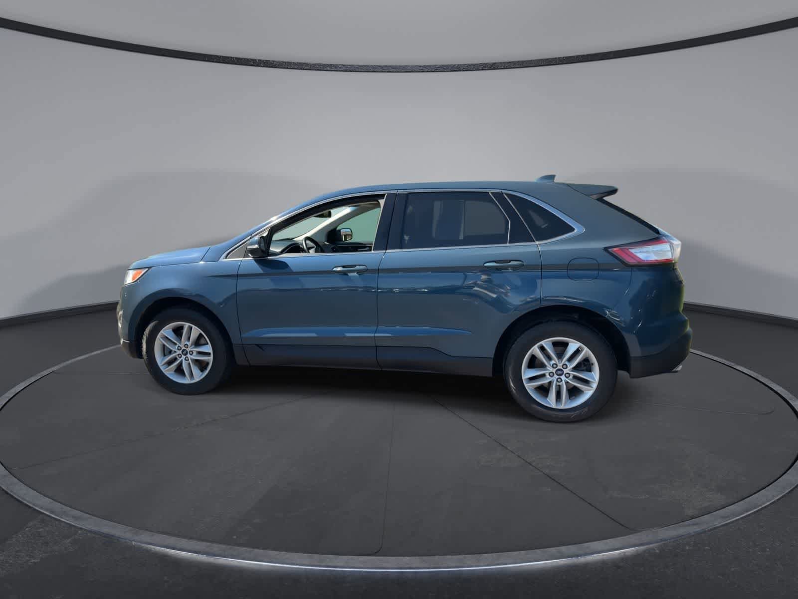 Used 2016 Ford Edge SEL w/ Equipment Group 201A AWD/4WD image 5