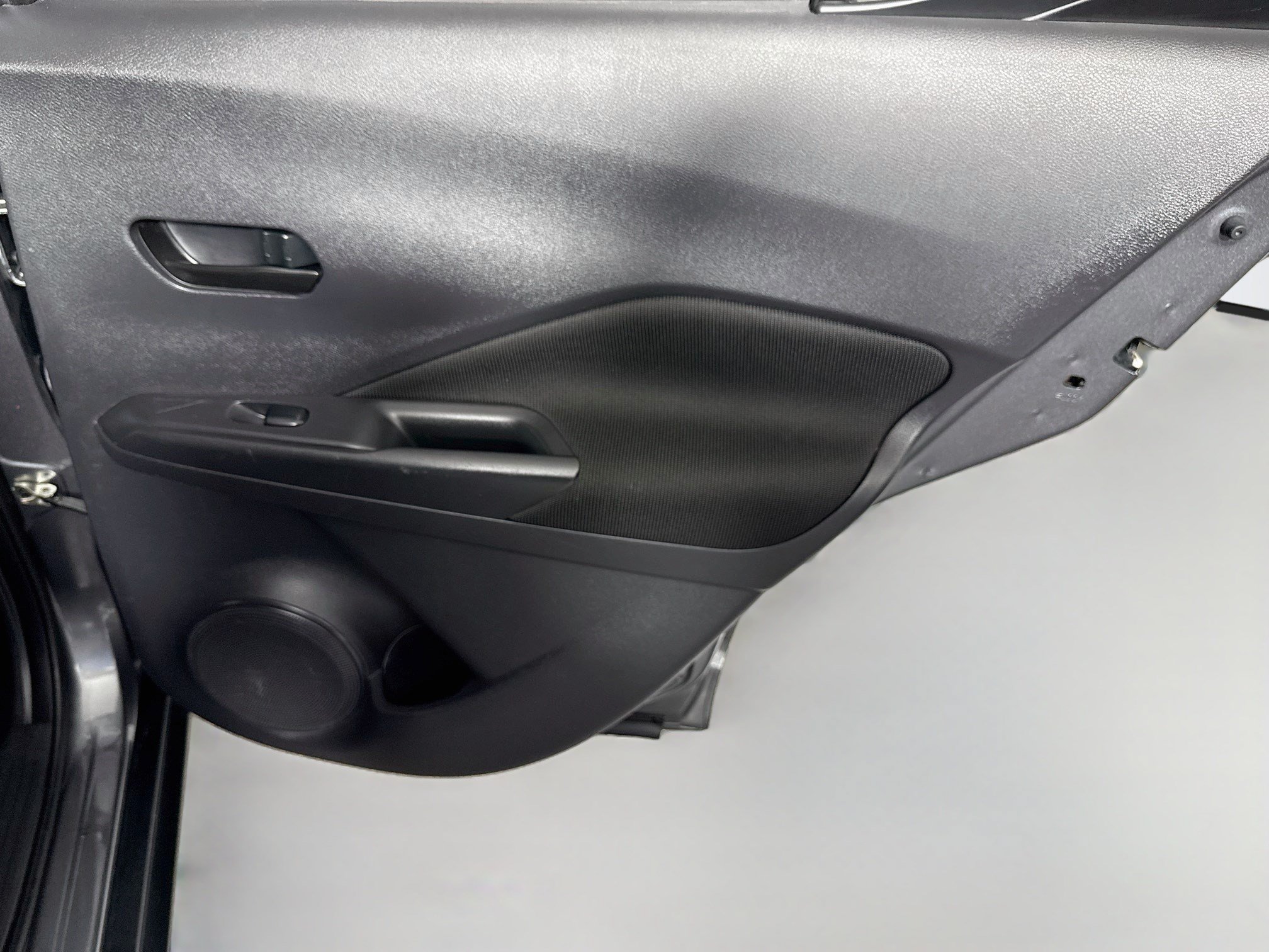 Used 2021 Nissan Kicks S FWD image 28