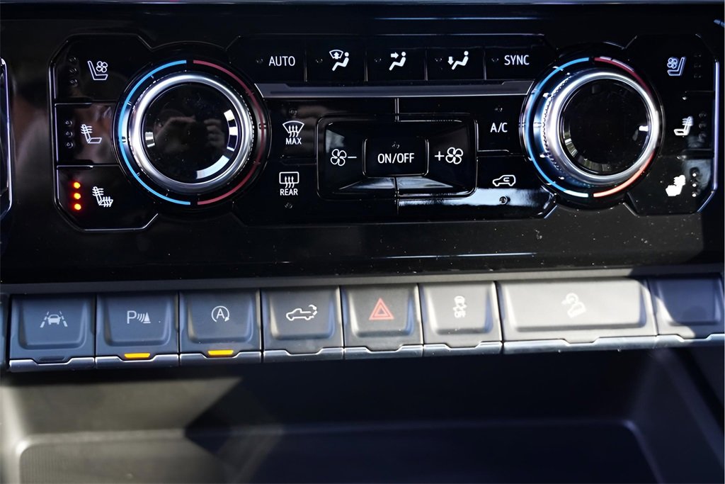 New 2026 GMC Sierra 1500 Denali w/ Denali Reserve Package image 16