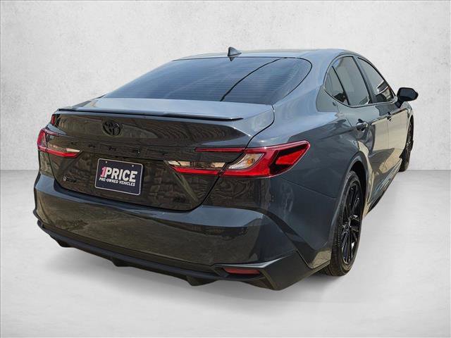 Used 2026 Toyota Camry SE w/ Convenience Package image 4