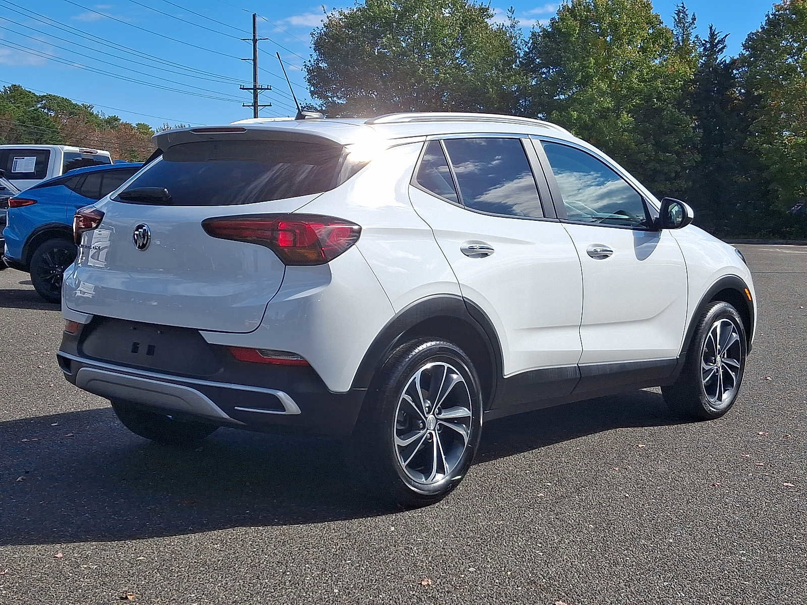 Used 2023 Buick Encore GX Select image 6