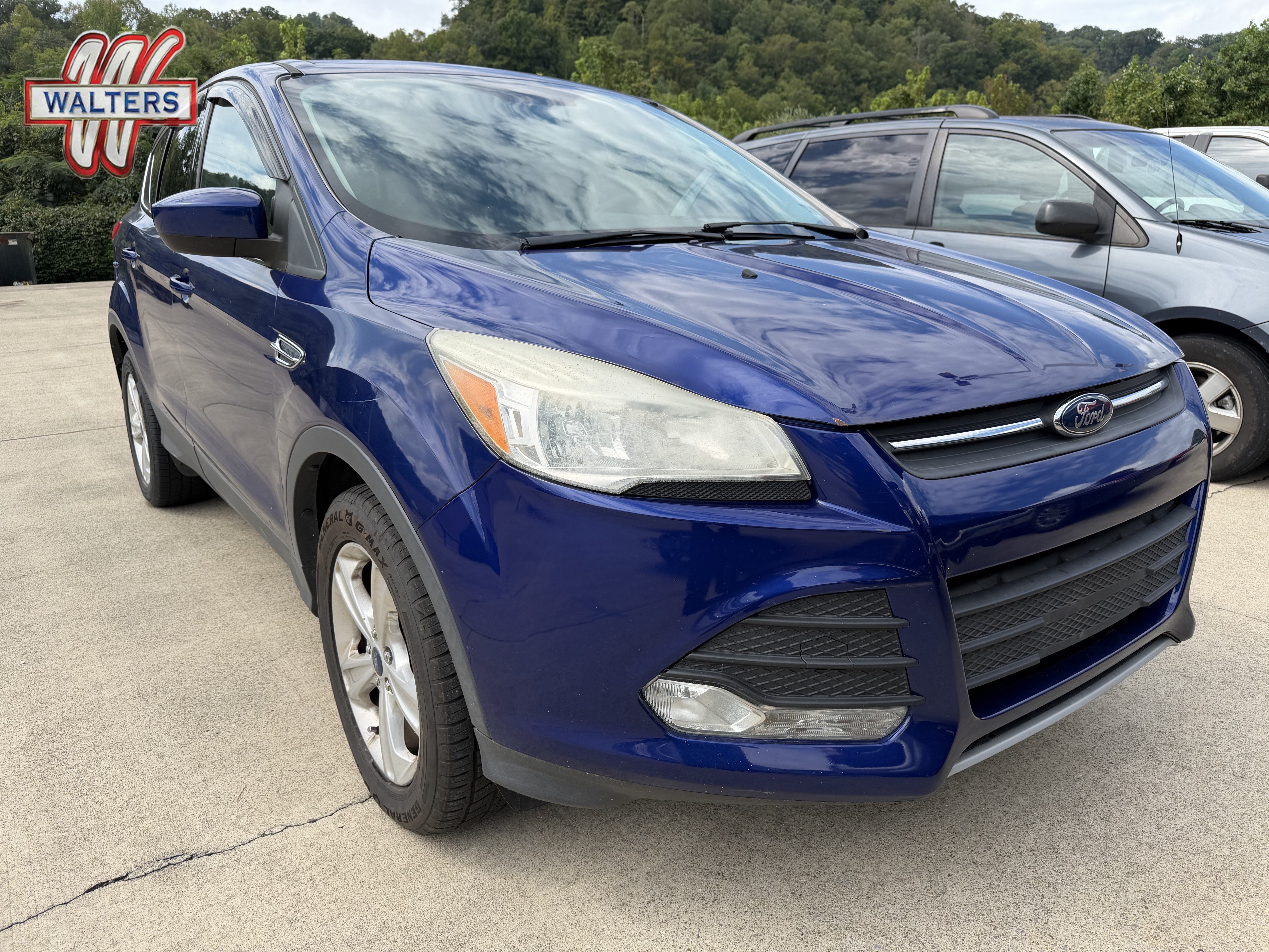 Used 2016 Ford Escape SE AWD/4WD image 1