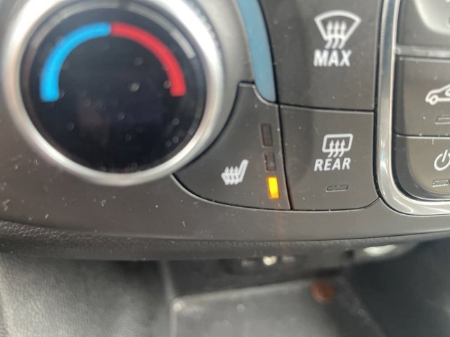 Used 2019 Chevrolet Traverse LT image 12