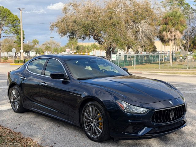 Used 2022 Maserati Ghibli Modena image 7