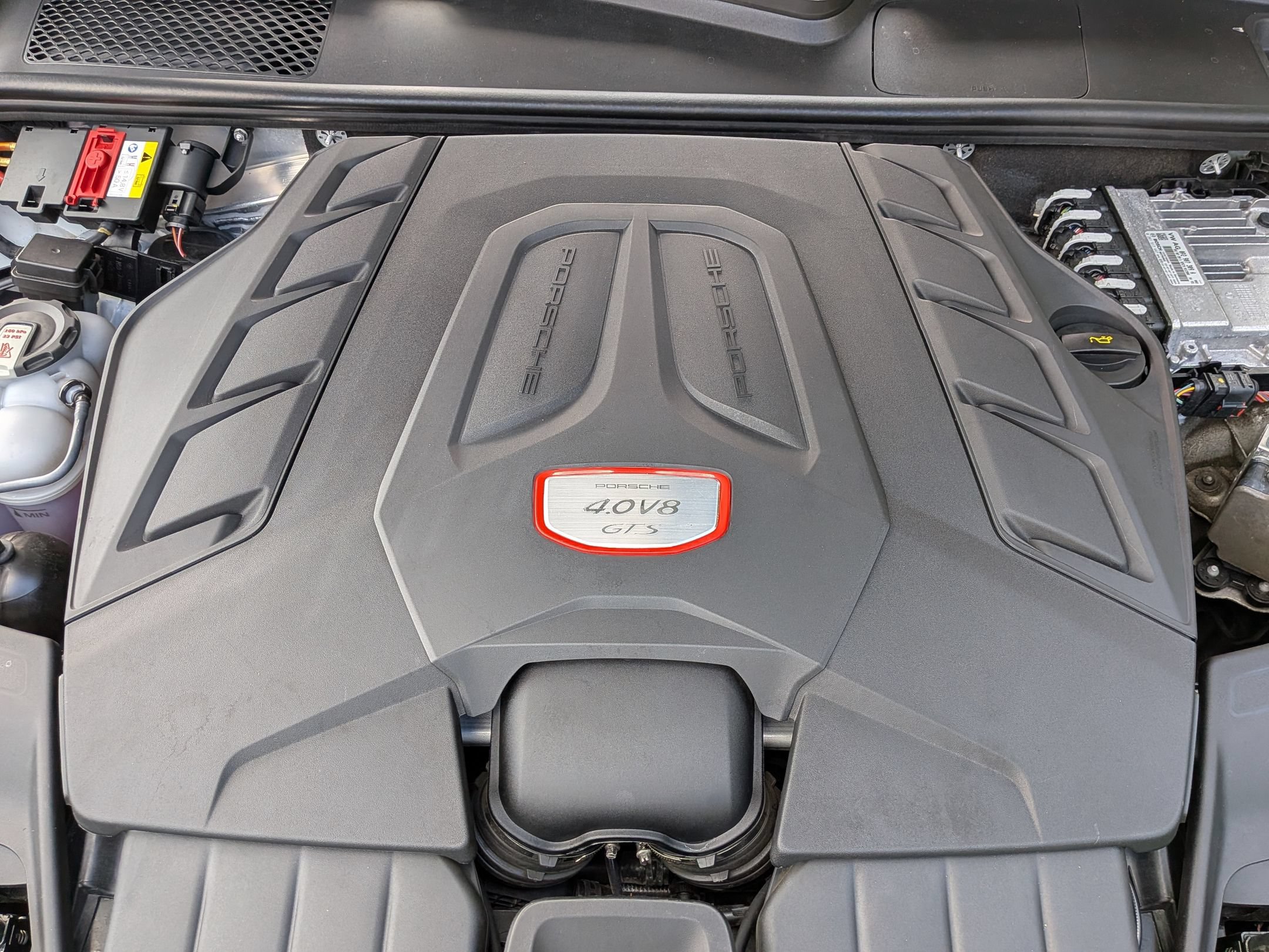 Certified 2023 Porsche Cayenne GTS AWD/4WD image 35