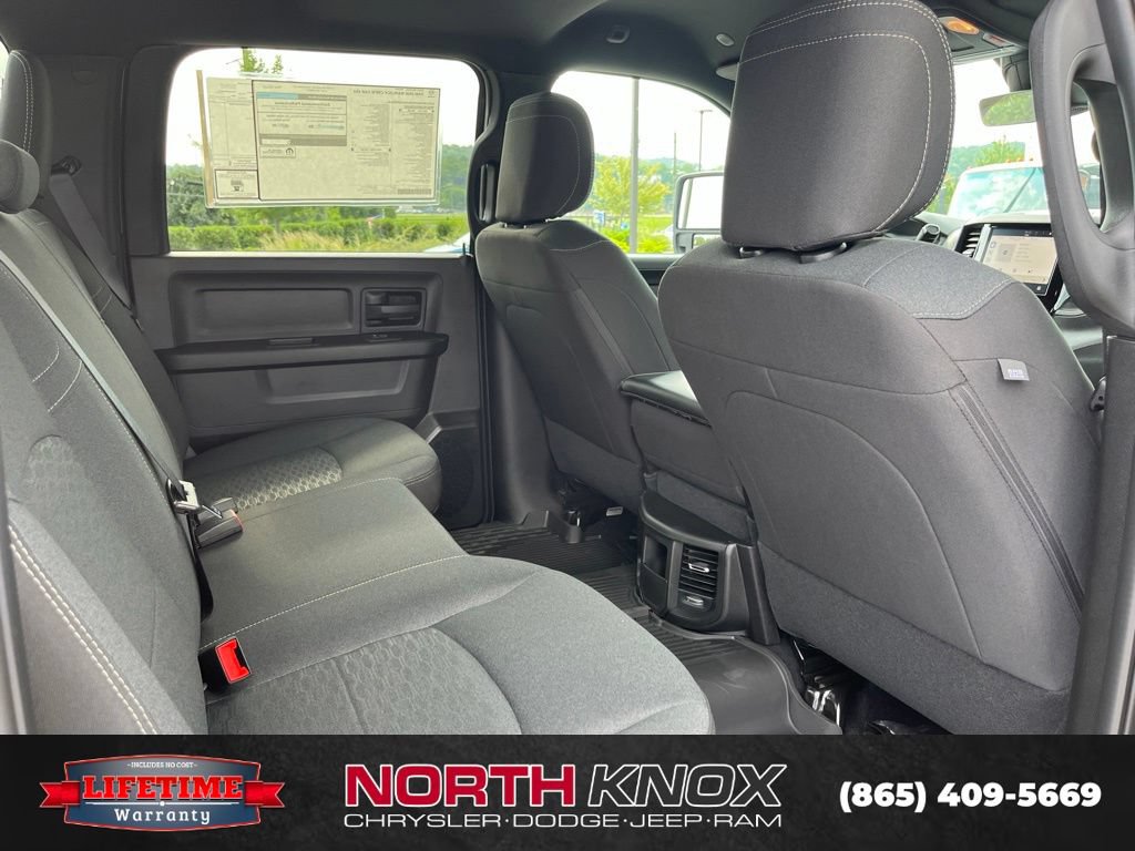 New 2026 RAM 2500 Warlock AWD/4WD image 24