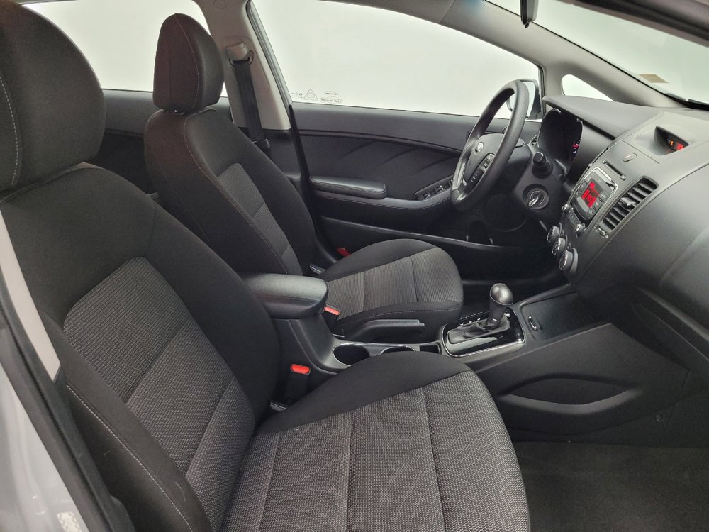Used 2018 Kia Forte LX image 21