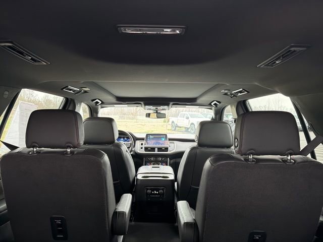 Used 2022 Chevrolet Tahoe RST w/ Sport Performance Package image 17