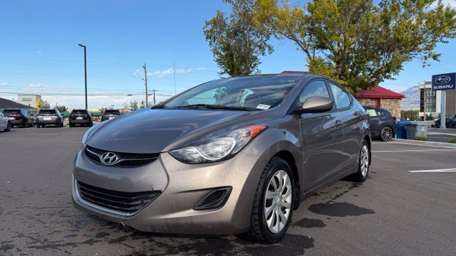 Used 2012 Hyundai Elantra GLS FWD image 5