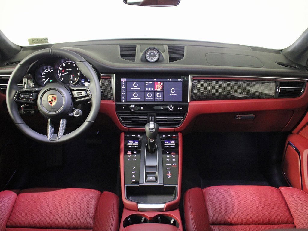 New 2026 Porsche Macan GTS image 19