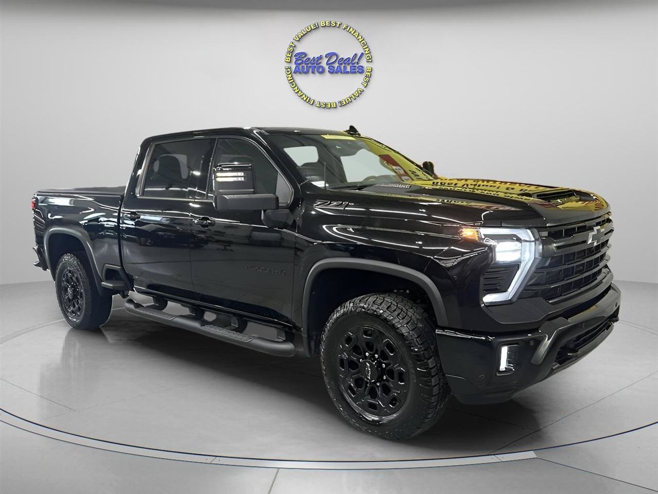 Used 2024 Chevrolet Silverado 2500 LTZ w/ LTZ Plus Package AWD/4WD image 6