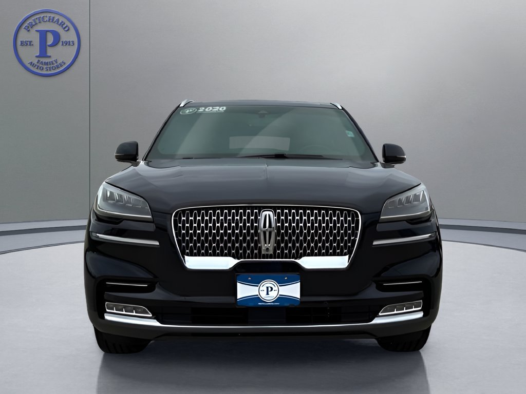 Used 2020 Lincoln Aviator Reserve w/ Equipment Group 201A AWD/4WD image 2
