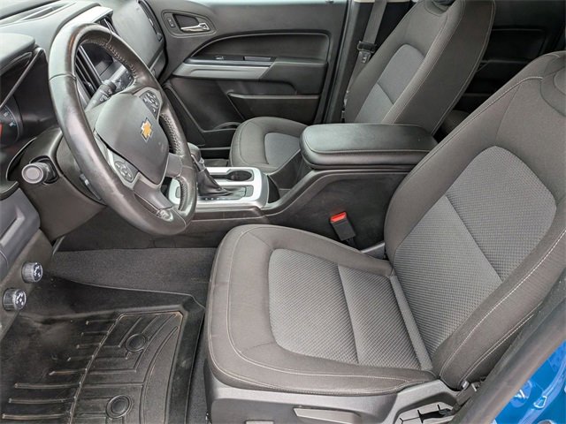 Used 2022 Chevrolet Colorado LT w/ LT Convenience Package image 12