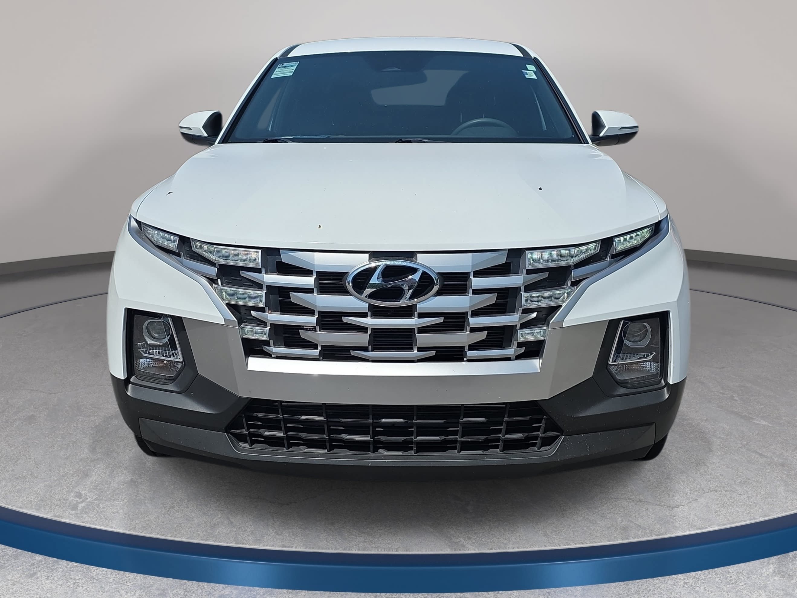 Used 2022 Hyundai Santa Cruz SEL w/ Cargo Package AWD/4WD image 2