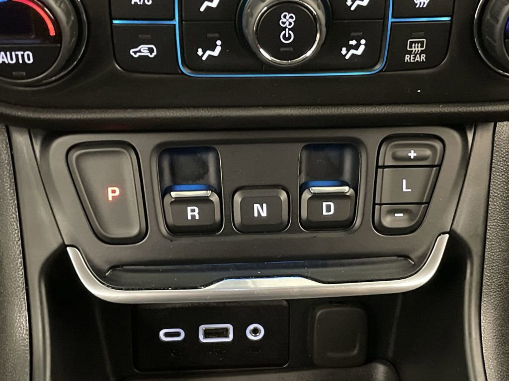 Used 2019 GMC Terrain SLE w/ Driver Convenience Package FWD image 9