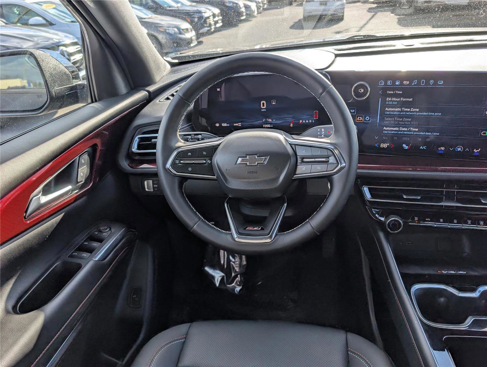 Used 2025 Chevrolet Traverse Z71 w/ Driver Confidence Package image 20