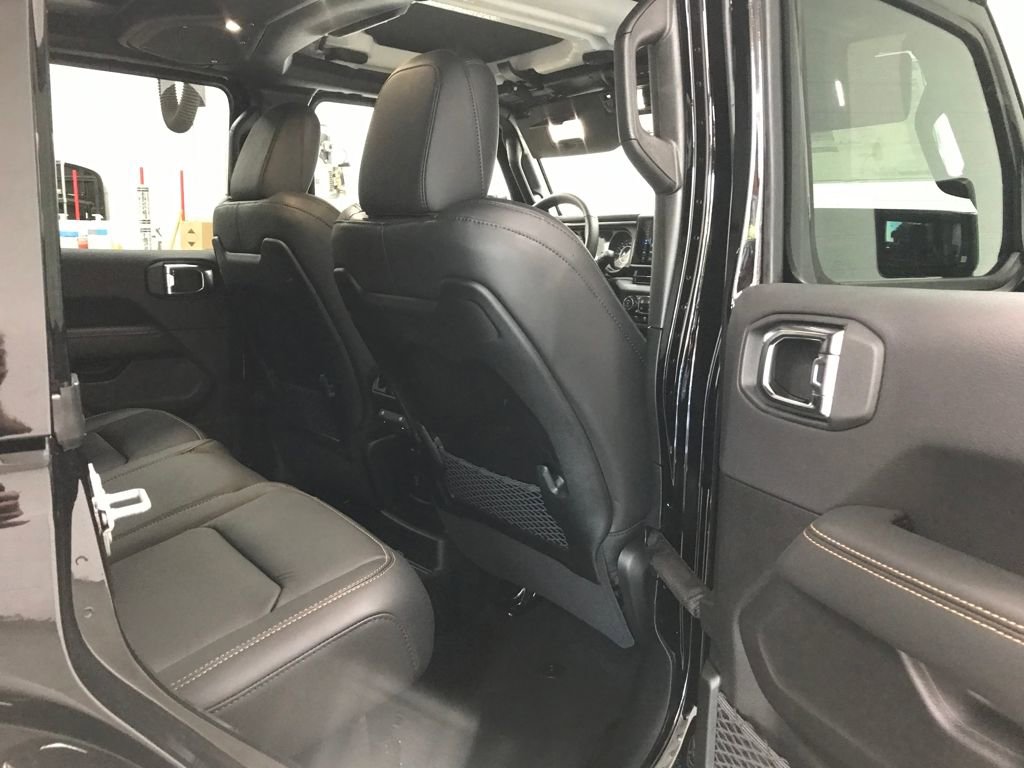 New 2025 Jeep Wrangler Unlimited Rubicon 392 image 47