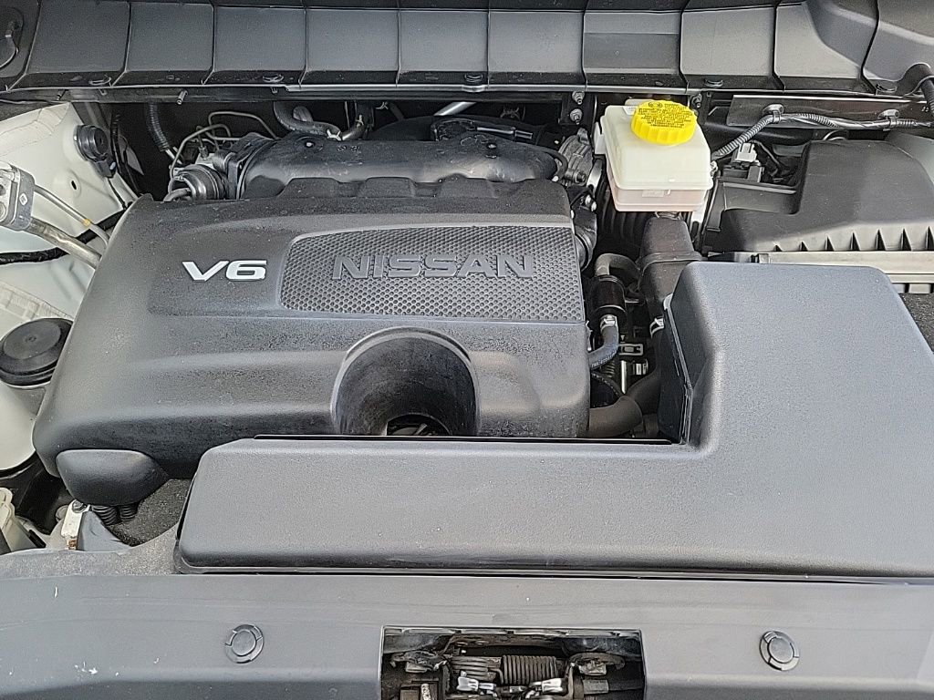 Used 2022 Nissan Pathfinder SV image 39