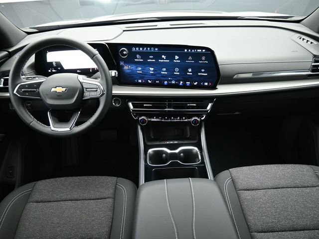 New 2025 Chevrolet Traverse LT w/ LPO, Floor Liner Package image 24