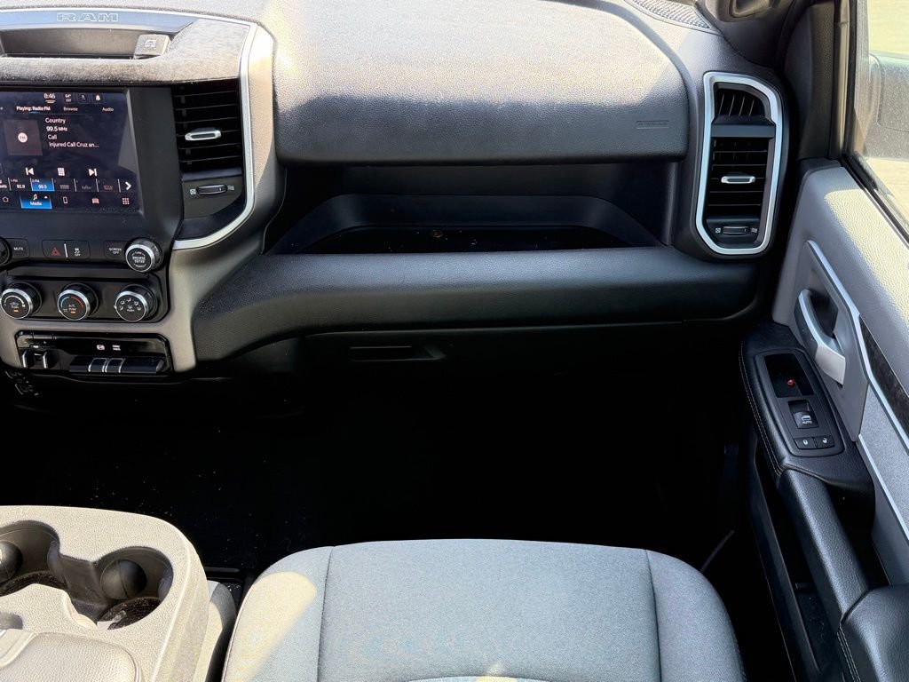 Used 2022 RAM 2500 Big Horn AWD/4WD image 11
