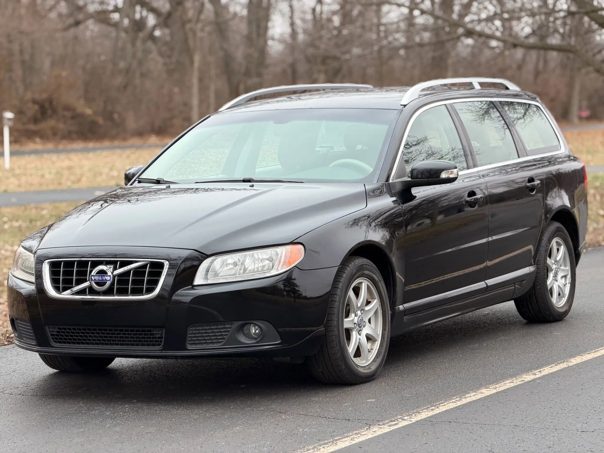 Used 2010 Volvo V70 3.2 Wagon 4D