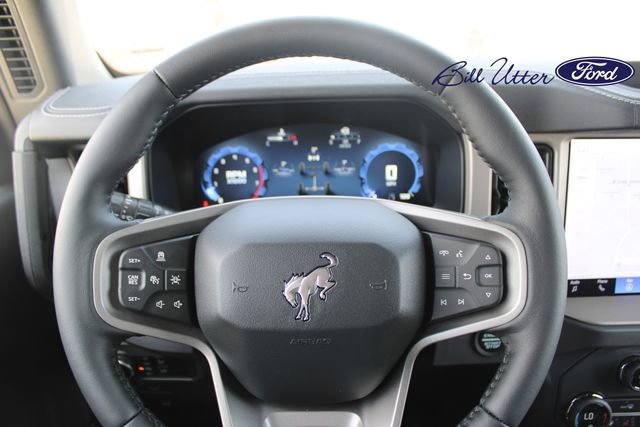New 2025 Ford Bronco Outer Banks image 17