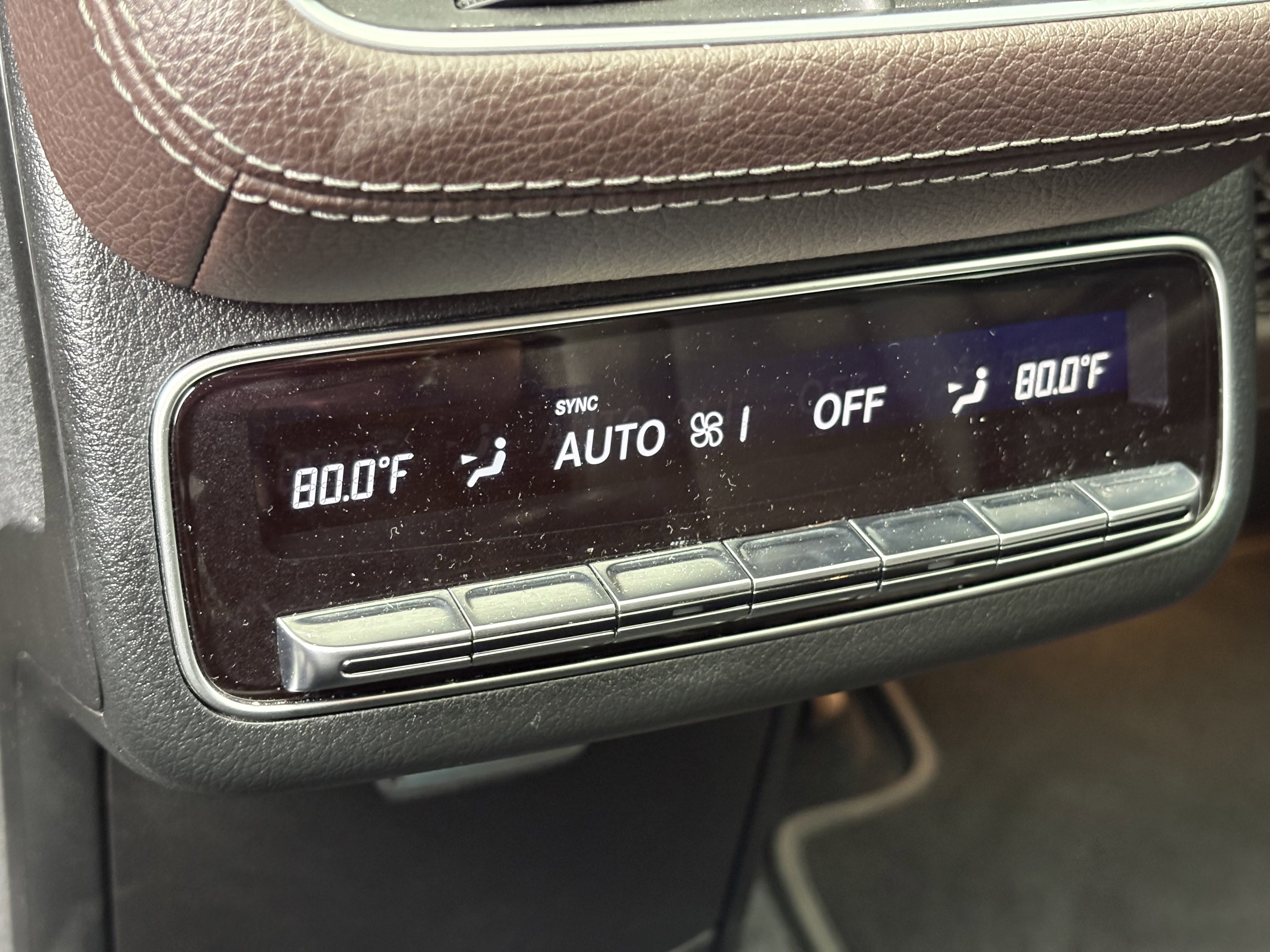 Used 2022 Mercedes-Benz GLS 450 4MATIC image 15