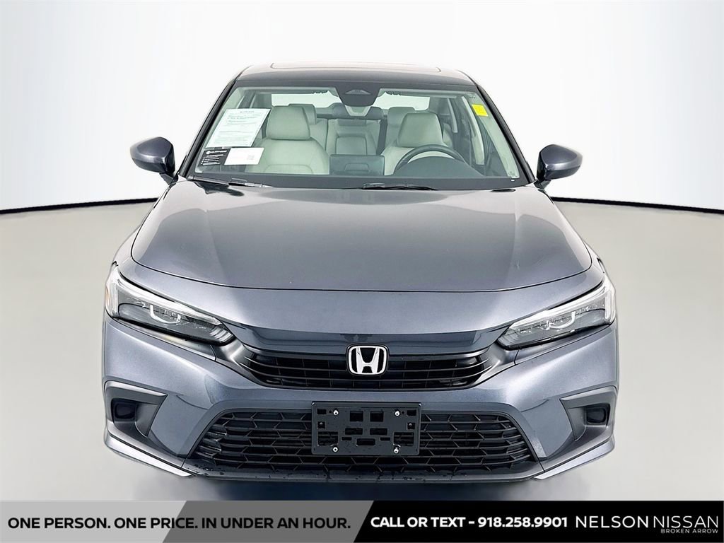Used 2023 Honda Civic EX image 2