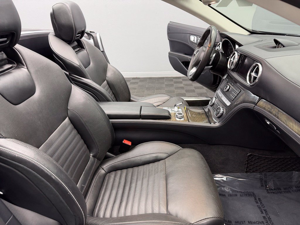 Used 2020 Mercedes-Benz SL 550 image 49