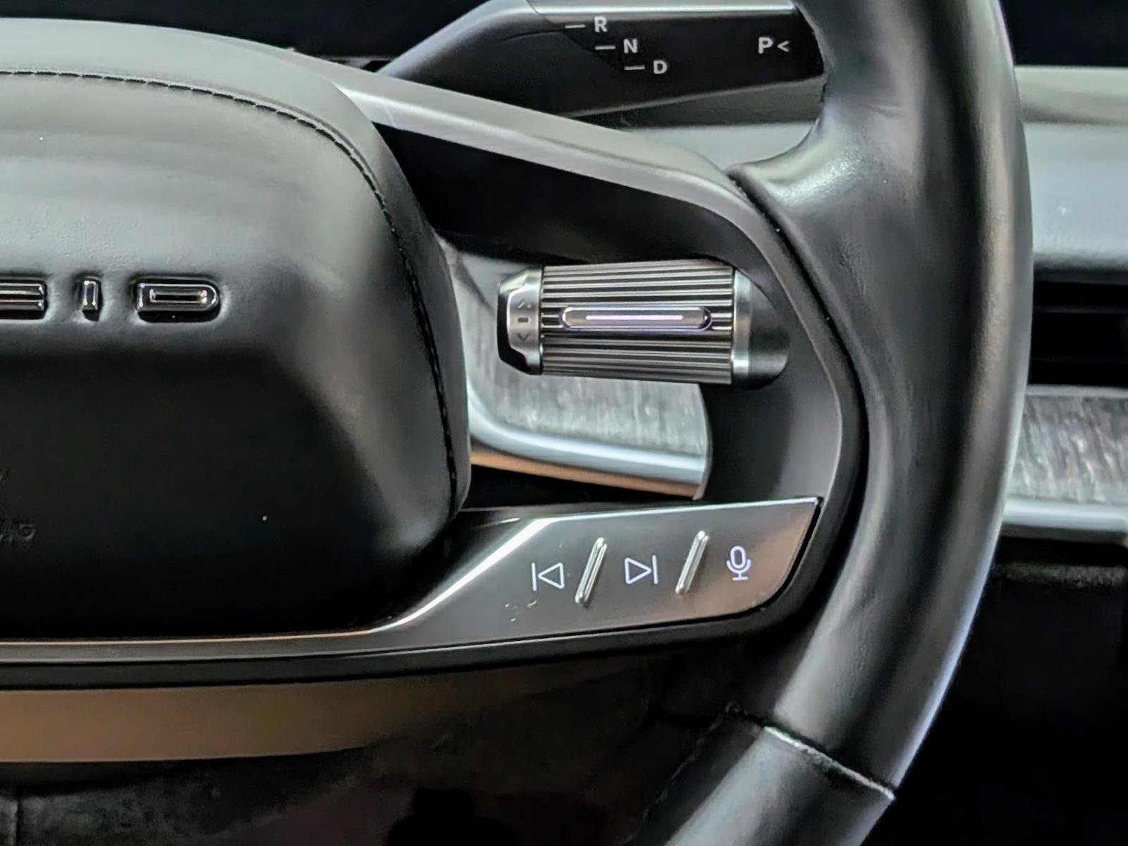 Used 2024 Lucid Air Touring AWD/4WD image 40