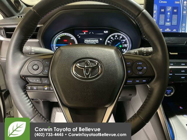 Certified 2021 Toyota Venza Limited image 20