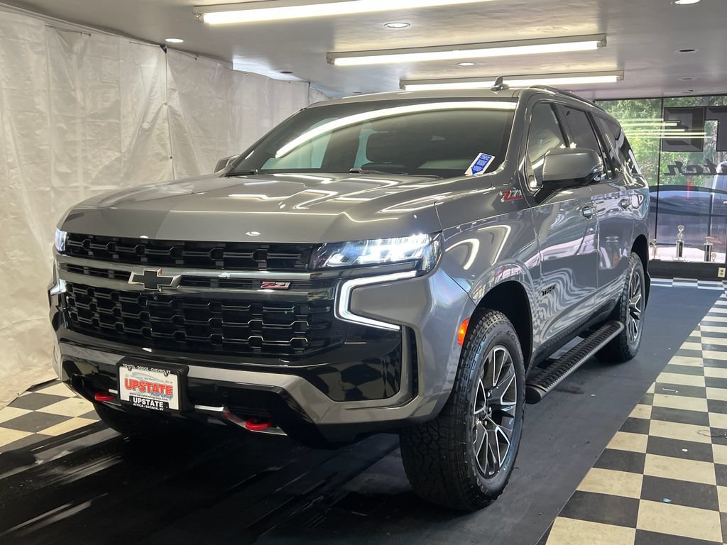 Used 2021 Chevrolet Tahoe Z71 w/ Luxury Package AWD/4WD video 3