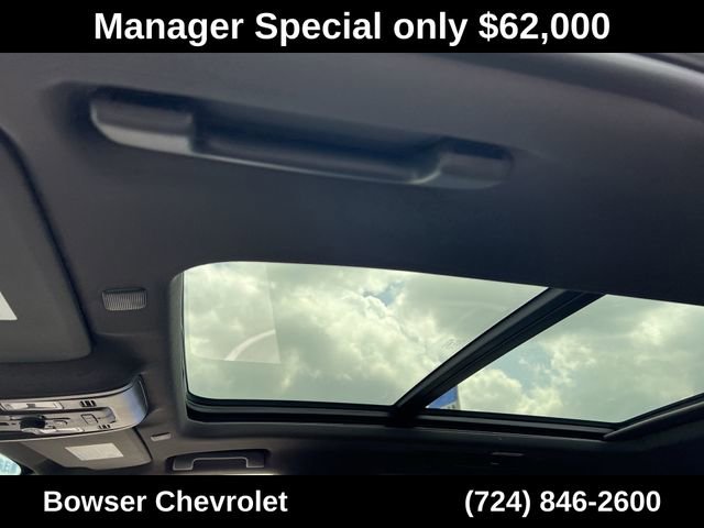 Certified 2024 Chevrolet Suburban Z71 w/ Luxury Package image 11