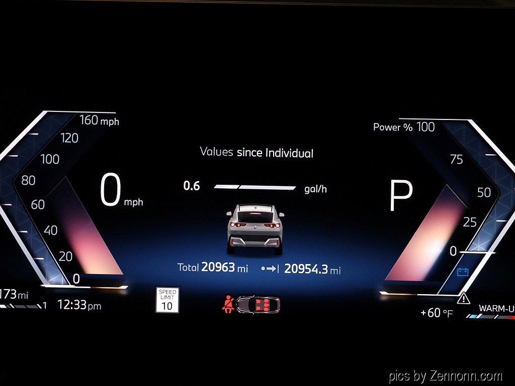 Certified 2025 BMW X2 xDrive28i AWD/4WD image 17