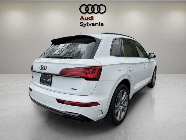 Certified 2025 Audi Q5 2.0T Premium w/ Convenience Plus Package AWD/4WD image 8