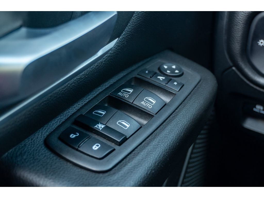 Used 2023 RAM 1500 Big Horn AWD/4WD image 28