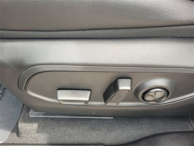 New 2025 Jeep Grand Cherokee Limited image 5