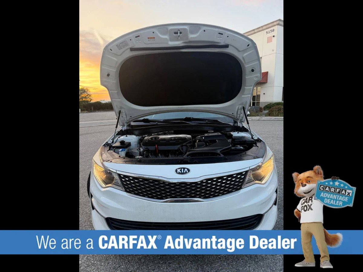 Used 2018 Kia Optima EX w/ Premium Package image 18