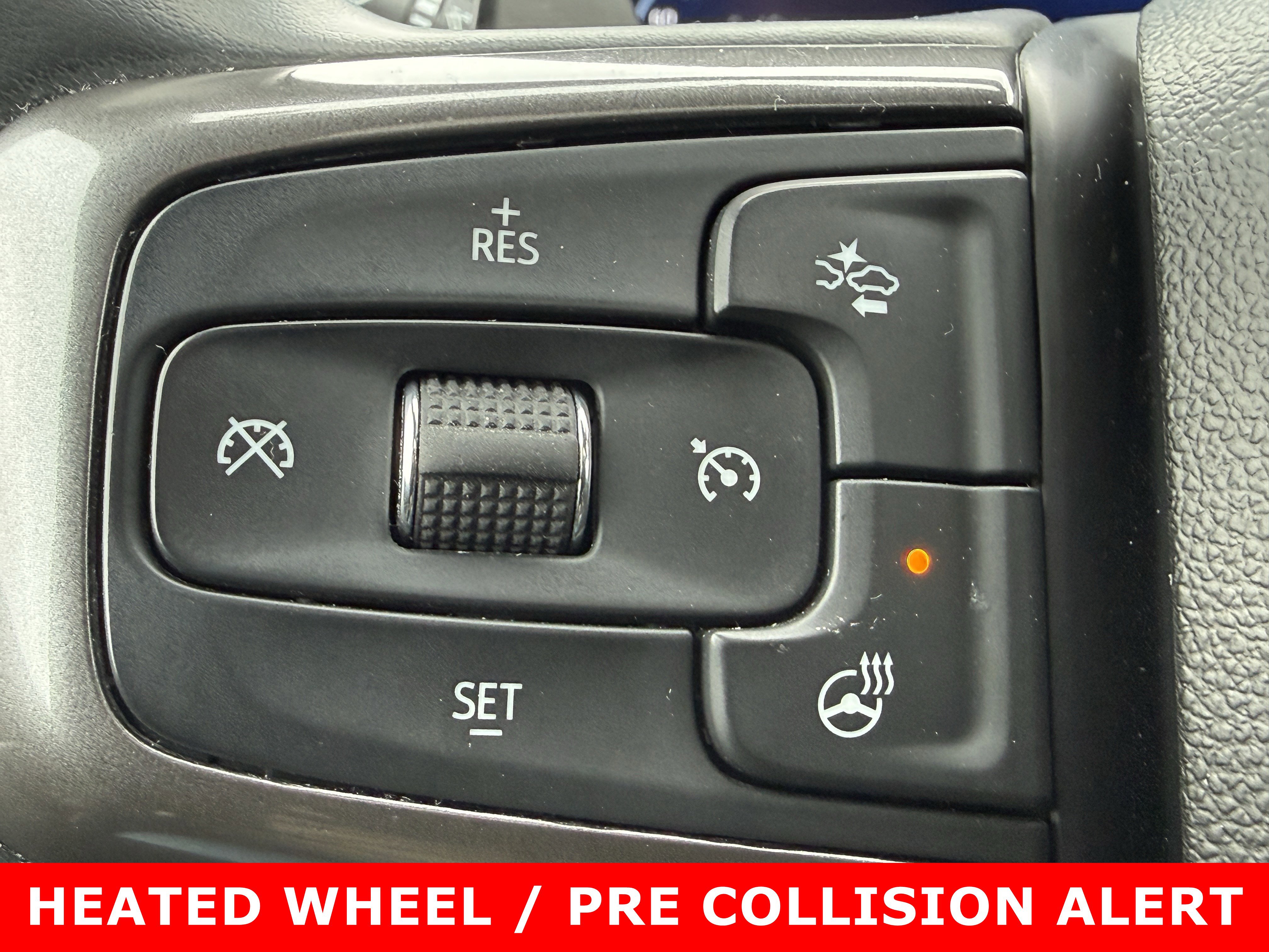 Used 2023 Chevrolet Silverado 1500 ZR2 w/ Technology Package image 21