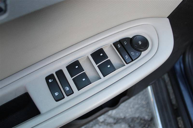 Used 2011 Chevrolet Traverse LTZ w/ LPO, 'HIT The Road' Package AWD/4WD image 12