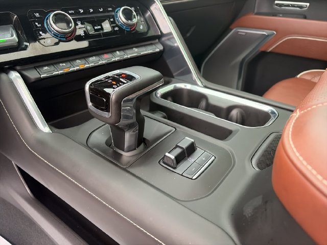 Used 2025 GMC Sierra 1500 Denali Ultimate AWD/4WD image 24