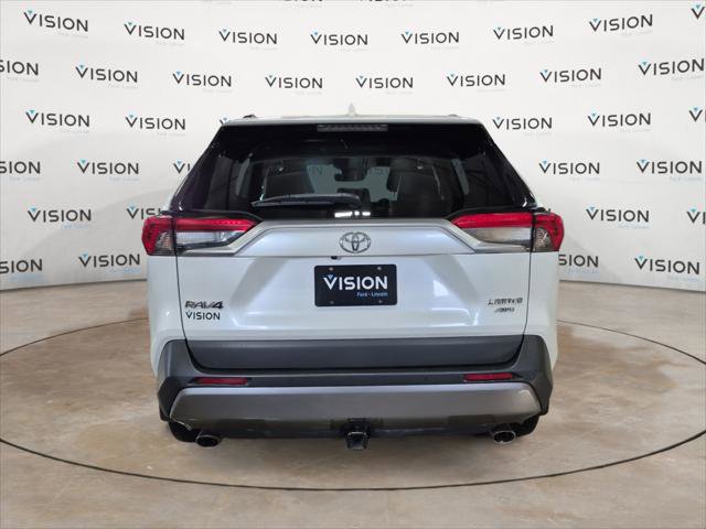 Used 2020 Toyota RAV4 Limited image 4