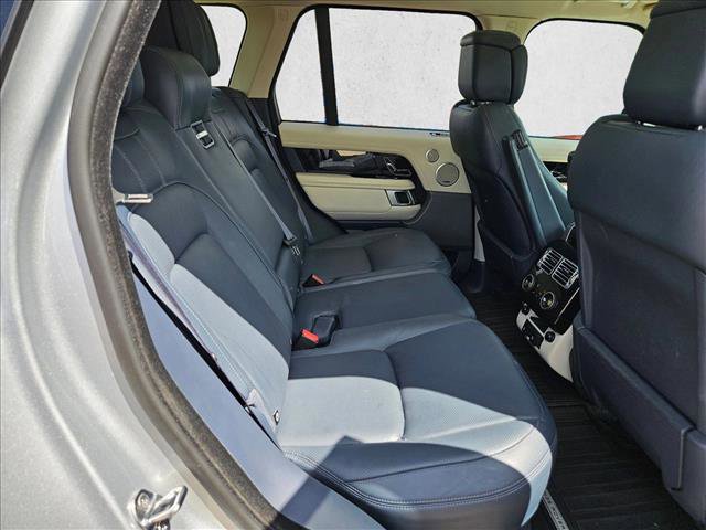 Used 2020 Land Rover Range Rover HSE AWD/4WD image 18