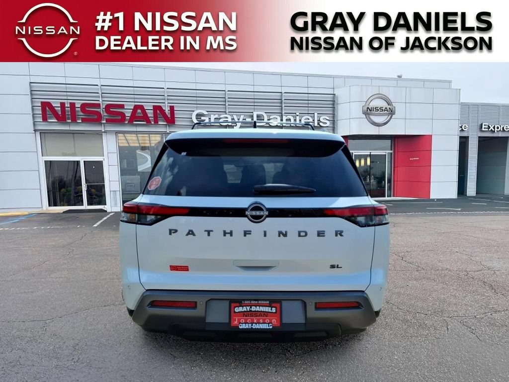 New 2026 Nissan Pathfinder SL FWD image 6
