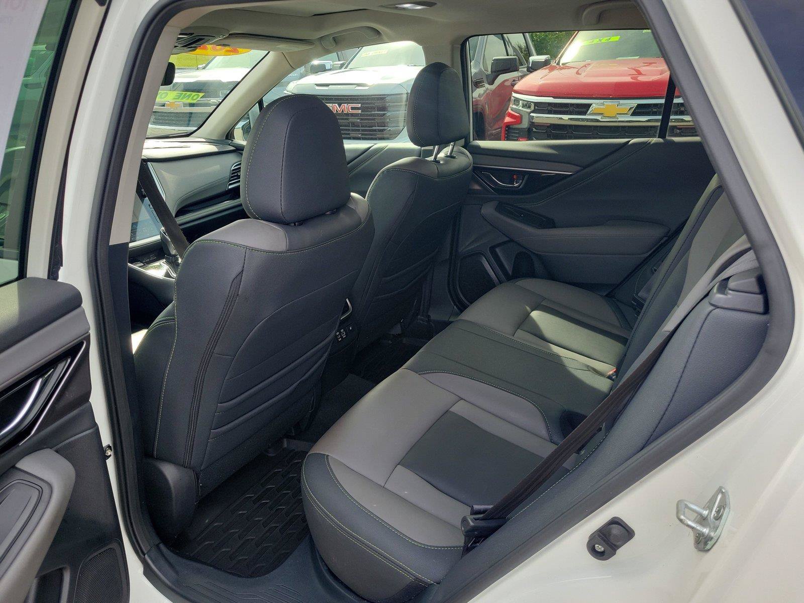 Used 2023 Subaru Outback Onyx Edition XT AWD/4WD image 13