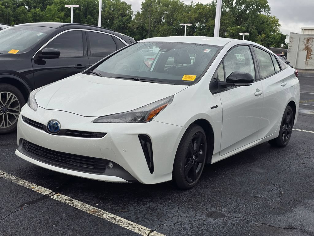 Used 2021 Toyota Prius FWD image 4